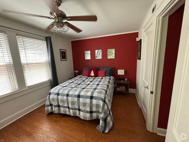 Building Photo - 785 Ponce de Leon Pl NE Unit 8 Rental