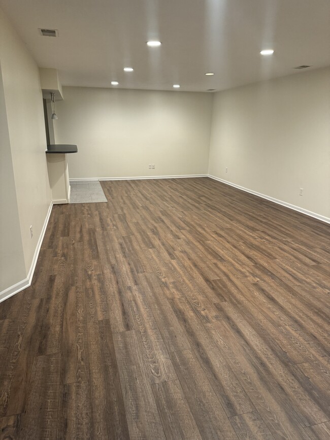 Photo - 3548 Oakmont Dr Unit 3548 Oakmont Dr.