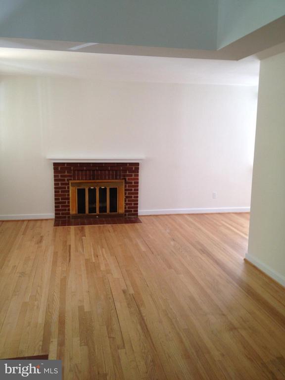 Photo - 7017 Murray Ln