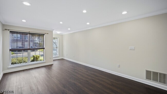 Photo - 1306 Stech Dr