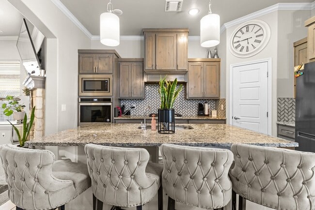 Photo - 5304 Congress Rd