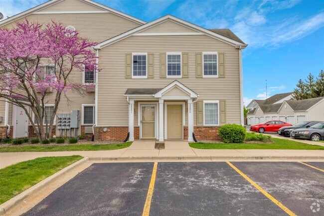 Building Photo - 222 Bertram Dr Unit I Rental