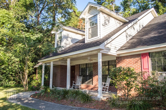 Photo - Beautiful Large home off of Mahan