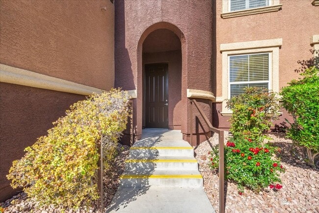 Photo - 3975 N Hualapai Way Unidad 281