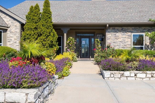 A welcoming clubhouse at Cedar Crest Apartments—your space to gather, relax, and enjoy community amenities.