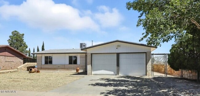 Building Photo - 2900 Roy Pace Dr Rental