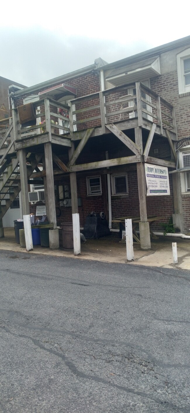 Photo - 619 Lancaster Ave