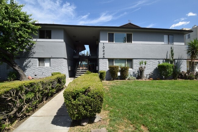 Photo - 10645 Valley Spring Ln Apartment Unit 18