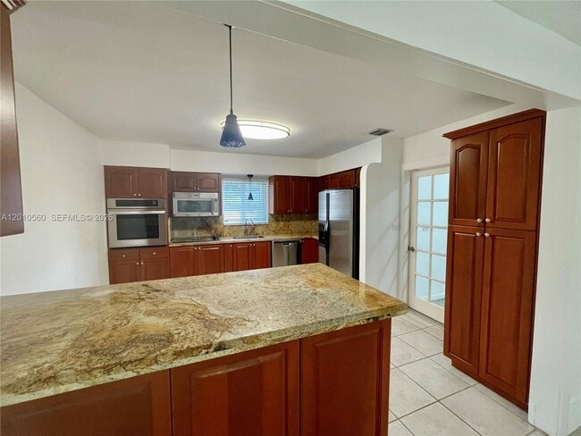 Photo - 1542 Siena Ave