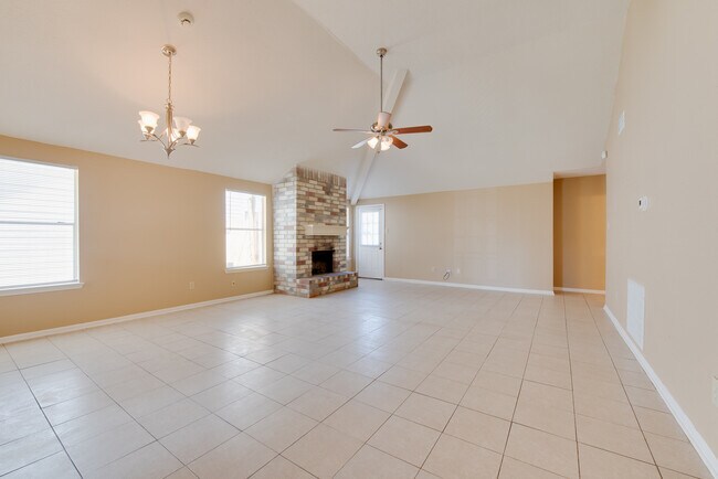 Photo - 16026 Barbarossa Dr