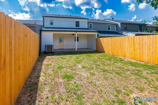 Photo - 2168 Westbury Ct SW