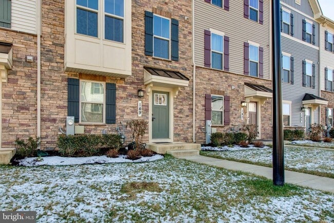 Photo - 149 Lyons Crk Dr