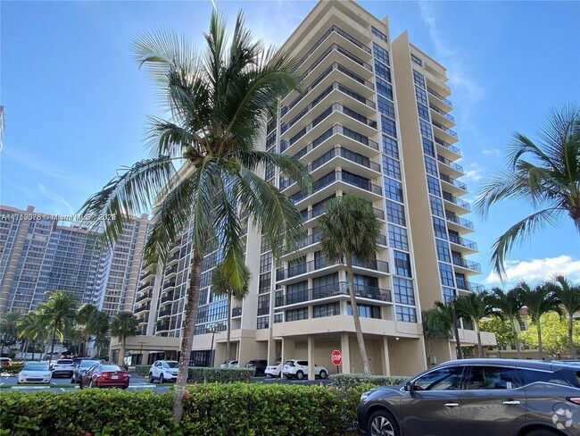 Building Photo - 2049 S Ocean Dr Unit 606 Rental