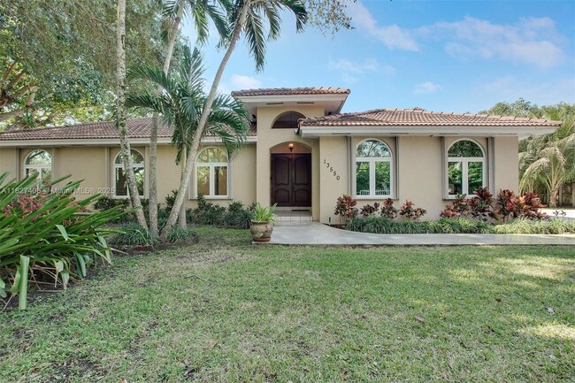 Building Photo - 13550 SW 82nd Ave Rental