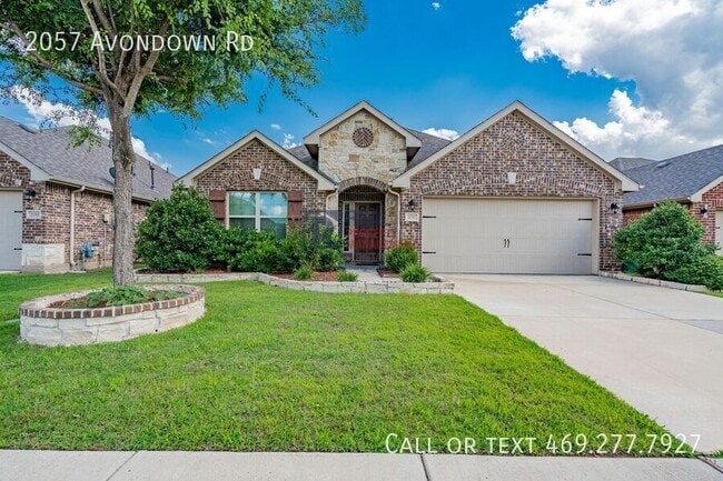 Photo - 2057 Avondown Rd House