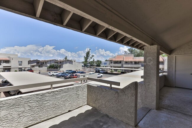 Photo - 11666 N 28th Dr