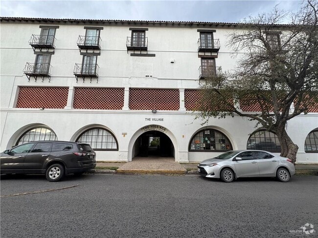Building Photo - 1418 Beech Ave Unit 20 Rental