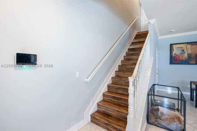 3944 Poinciana Ln