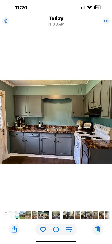 Photo - 102 Robbins Ave