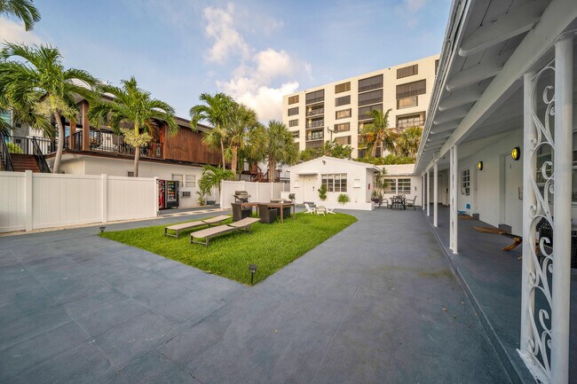 Photo - 2307 N Ocean Blvd Unit 1