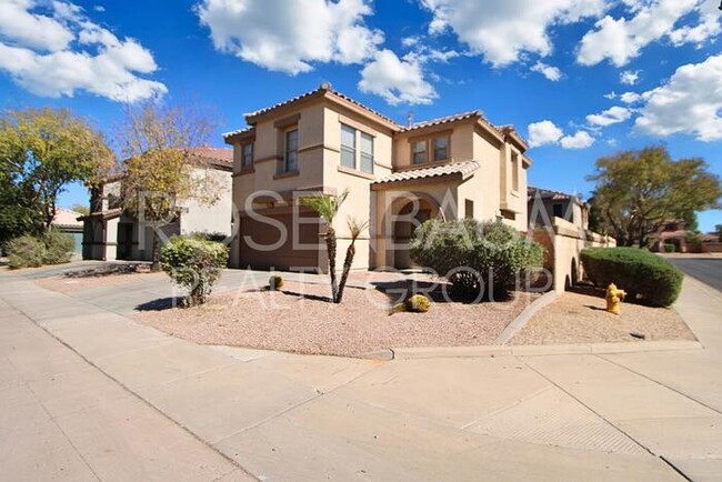 Gorgeous 3-bedroom, 2.5-bath home in the h... - Gorgeous 3-bedroom, 2.5-bath home in the h...