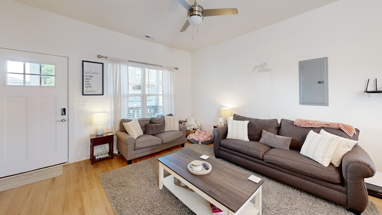 Photo - Varsity Club | Student Housing Homes