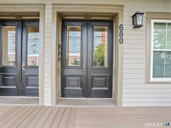 Photo - 678 Atlantic St Unit 3