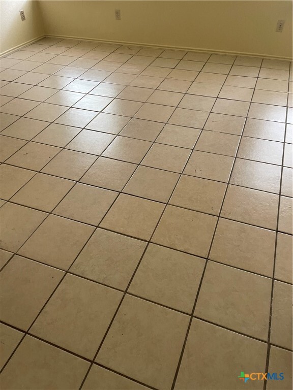 Photo - 2404 Bluebonnet Dr