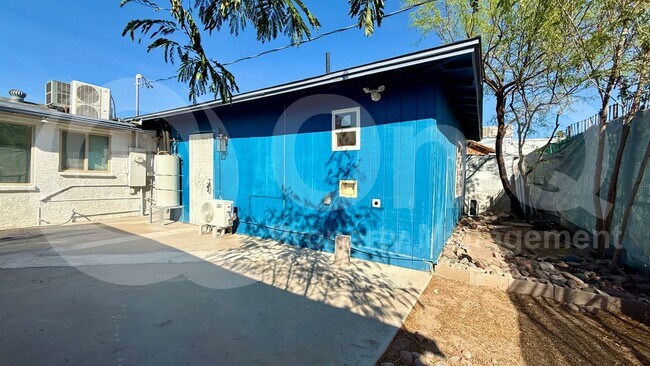 Photo - 1419 E Hatcher Rd