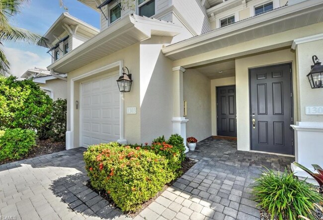 Front Entrance - 6977 Avalon Cir Condo Unit Avalon of Naples