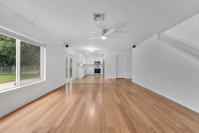 Photo - 4455 55th St