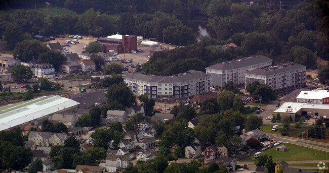 Aerial - Taylor Pointe Rental