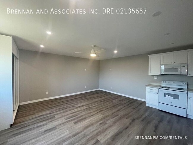 Photo - 9456 San Diego St