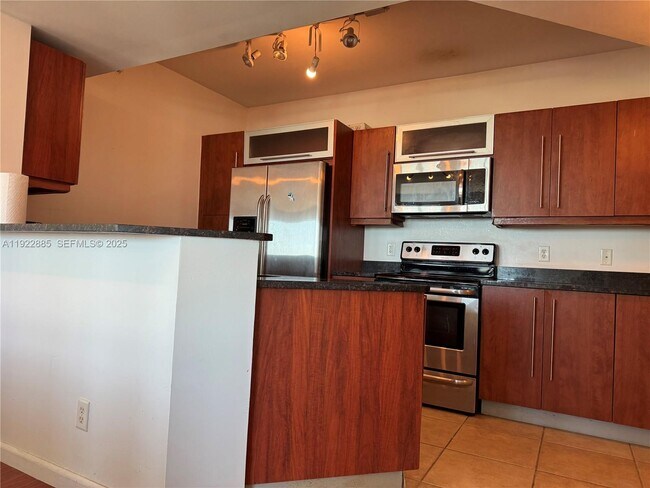 Photo - 7350 SW 89th St Unit 1801S