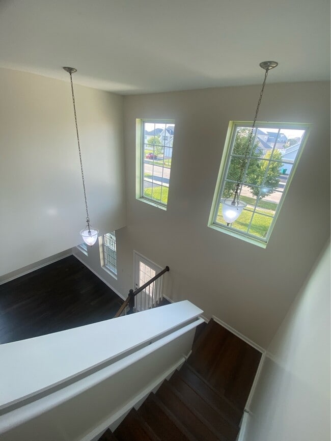 Photo - 8114 Seward Rd