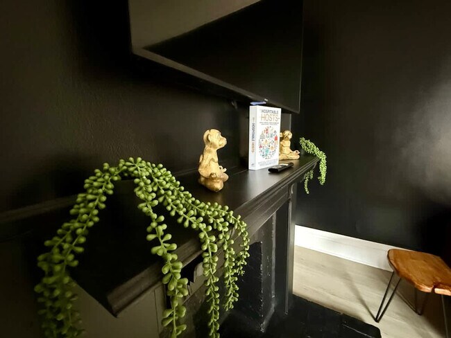 Photo - 309-311-311 W 4th Ave Unit ID1265639P