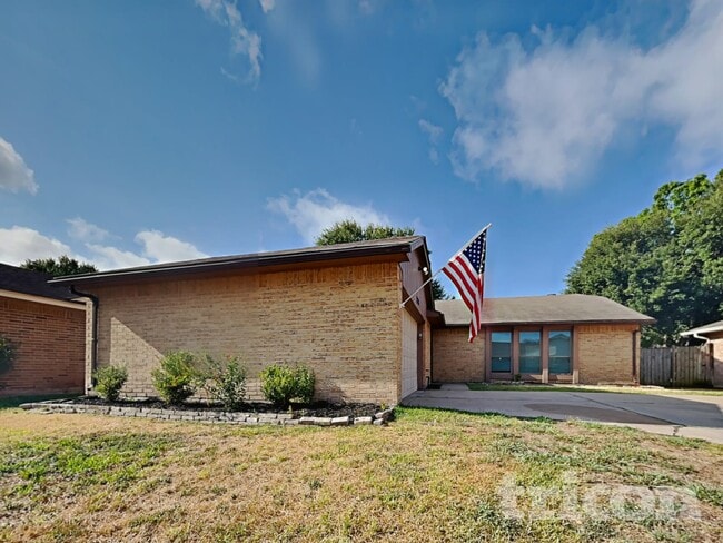 Building Photo - 7206 Sonnet Glen Ln