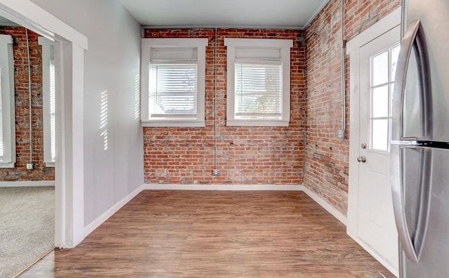 Photo - Park Apartments Unit 8