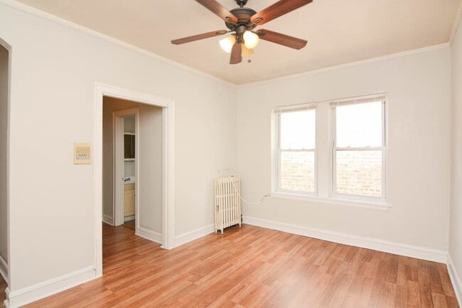 Photo - 2849 N Burling Unit 803