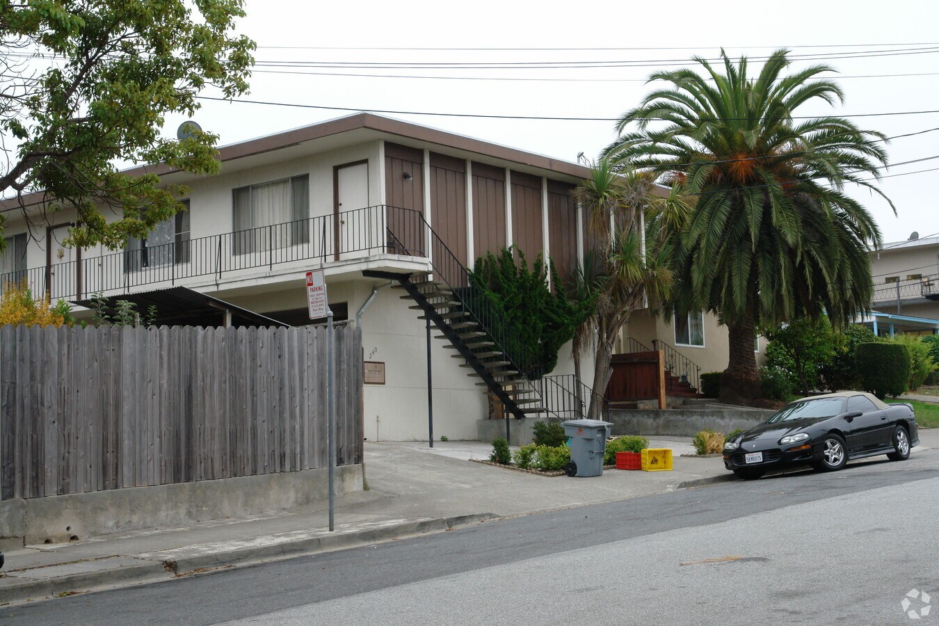 Photo - 240 Santa Lucia Ave Apartments