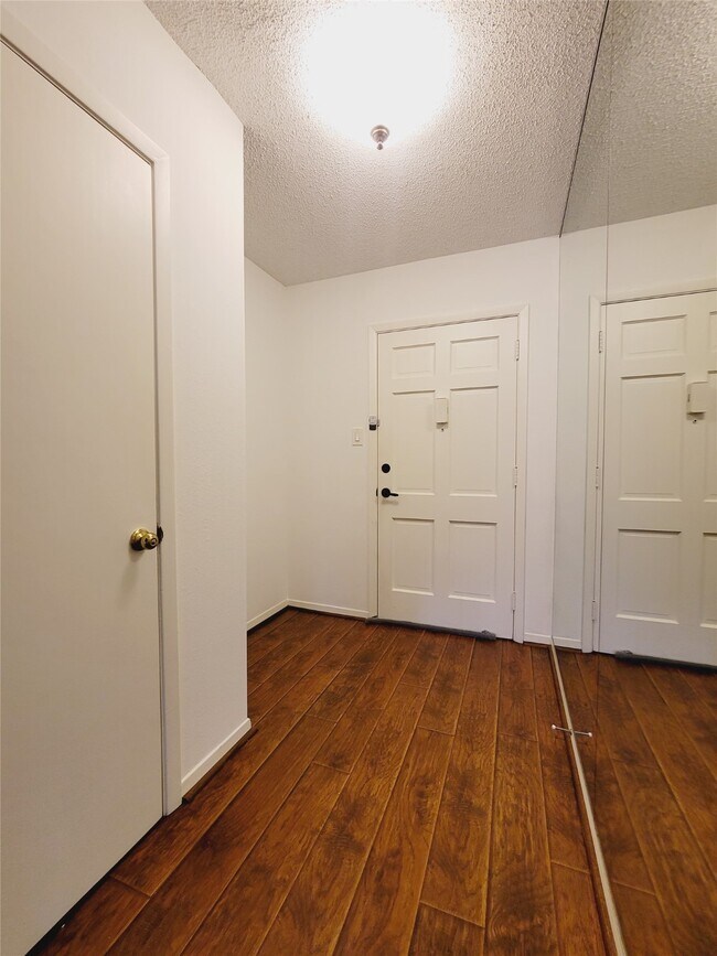 Photo - 2700 Bellefontaine St Unit B1