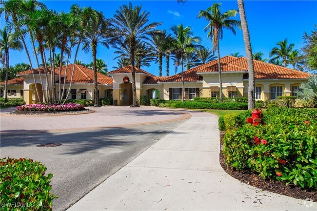 Building Photo - 1912 Tarpon Bay Dr N Rental