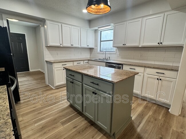 Photo - 4210 Waterwood Dr