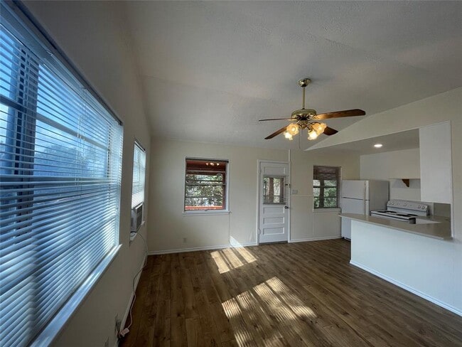 Photo - 17303 E Darleen Dr