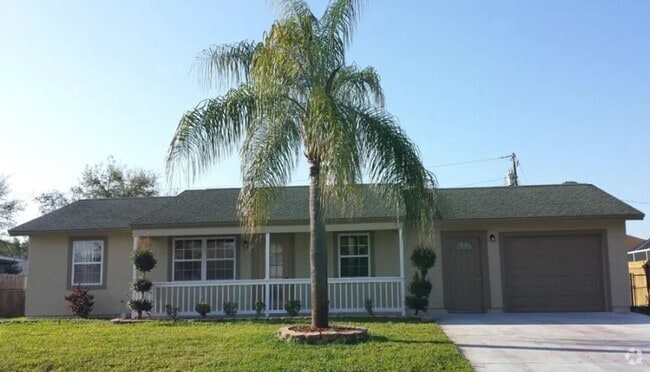 Building Photo - 3 bedroom 2 bath for rent Rental