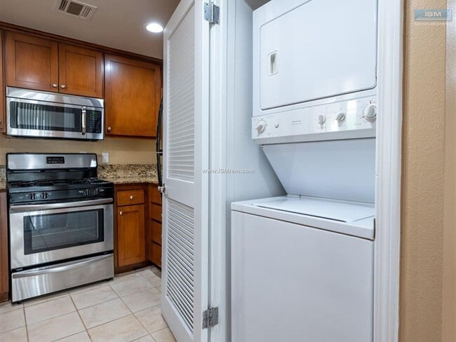 Kester Apartments