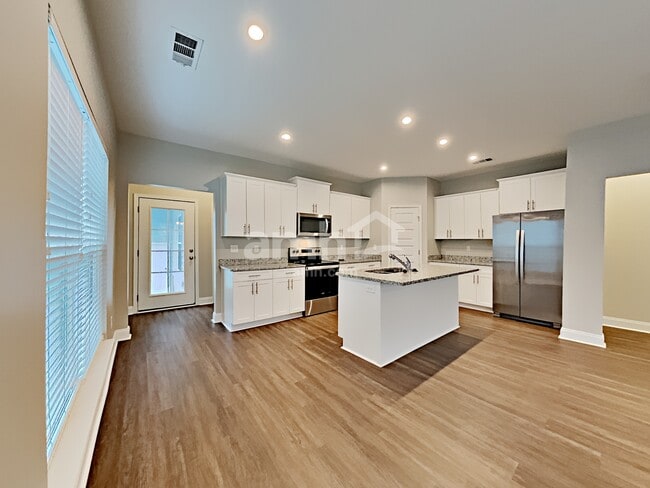 Photo - 5236 Tupelo St