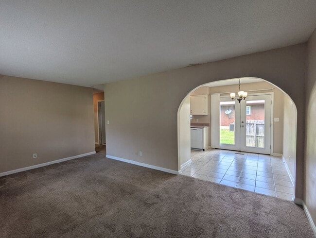 Photo - 4753 Tessie Ln