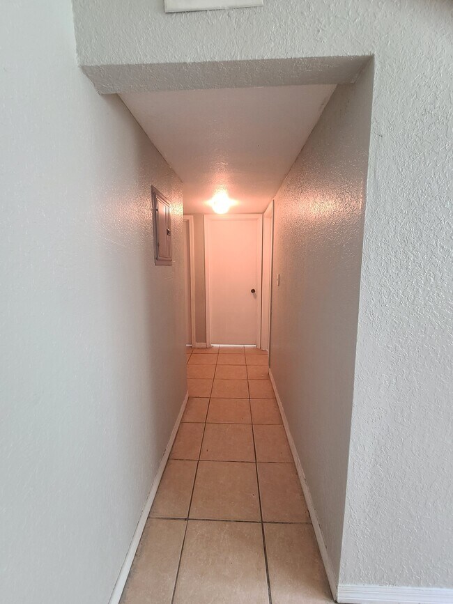 Photo - 3801 Almeda St Unit 206