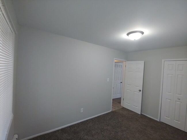 Photo - 424 Gardner St